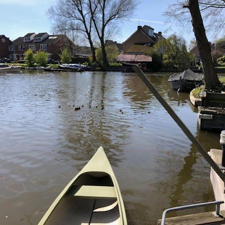 Gezellige Pipo Met Grote Schommel Aan Het Water Villa Medemblik Kültér fotó
